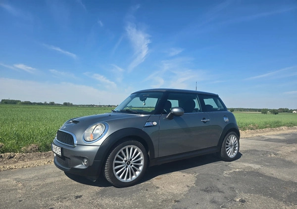 MINI Cooper S cena 19900 przebieg: 250700, rok produkcji 2007 z Puławy małe 326